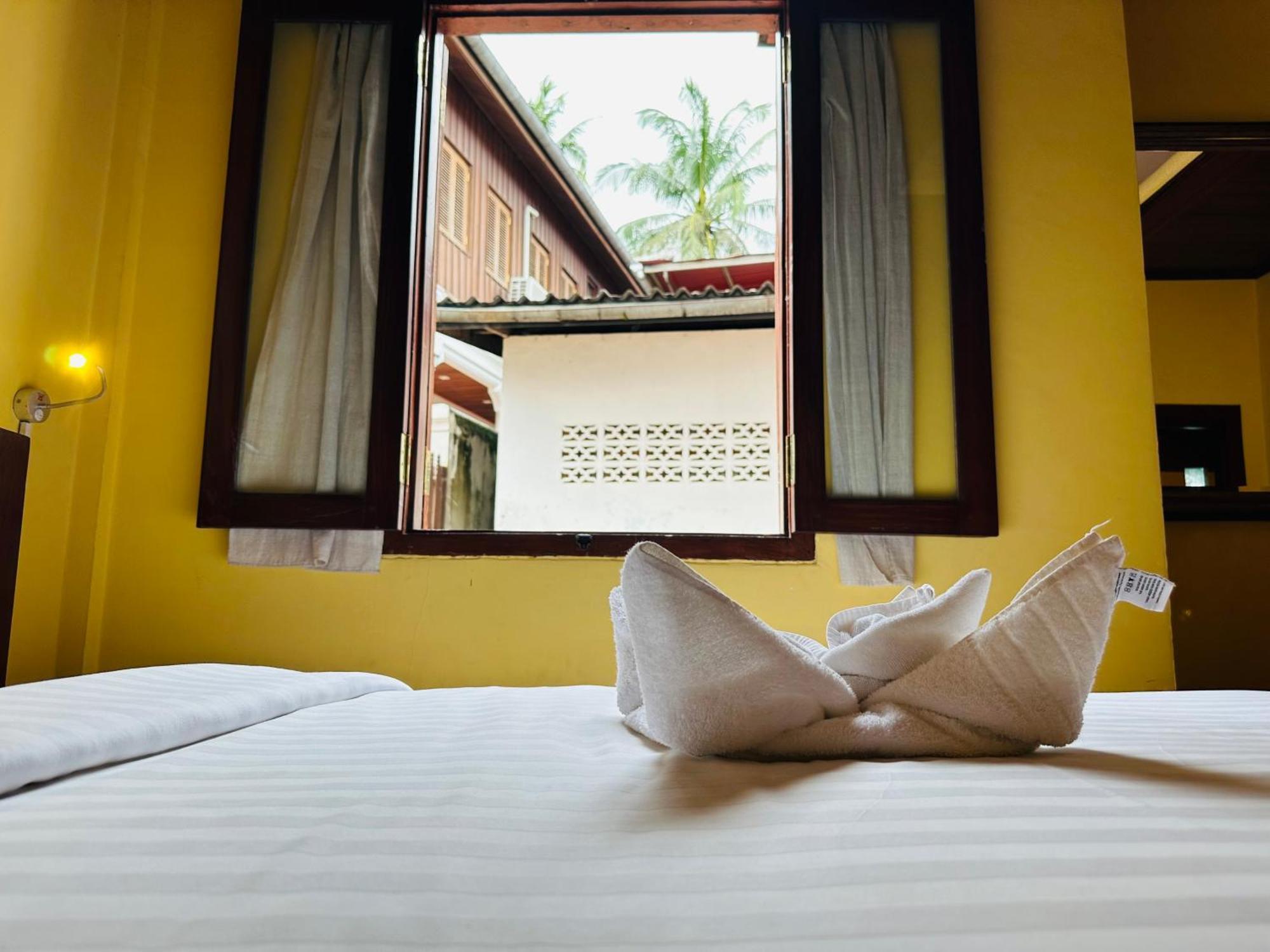 Villa Phonethip Mekong Riverside หลวงพระบาง ภายนอก รูปภาพ