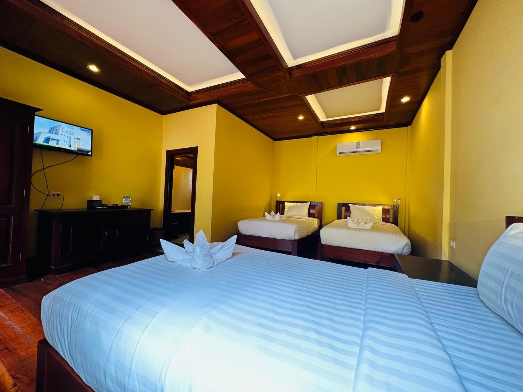 Villa Phonethip Mekong Riverside หลวงพระบาง ภายนอก รูปภาพ