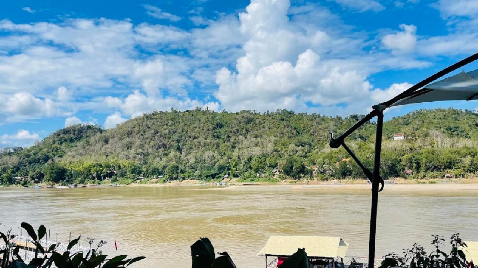Villa Phonethip Mekong Riverside หลวงพระบาง ภายนอก รูปภาพ