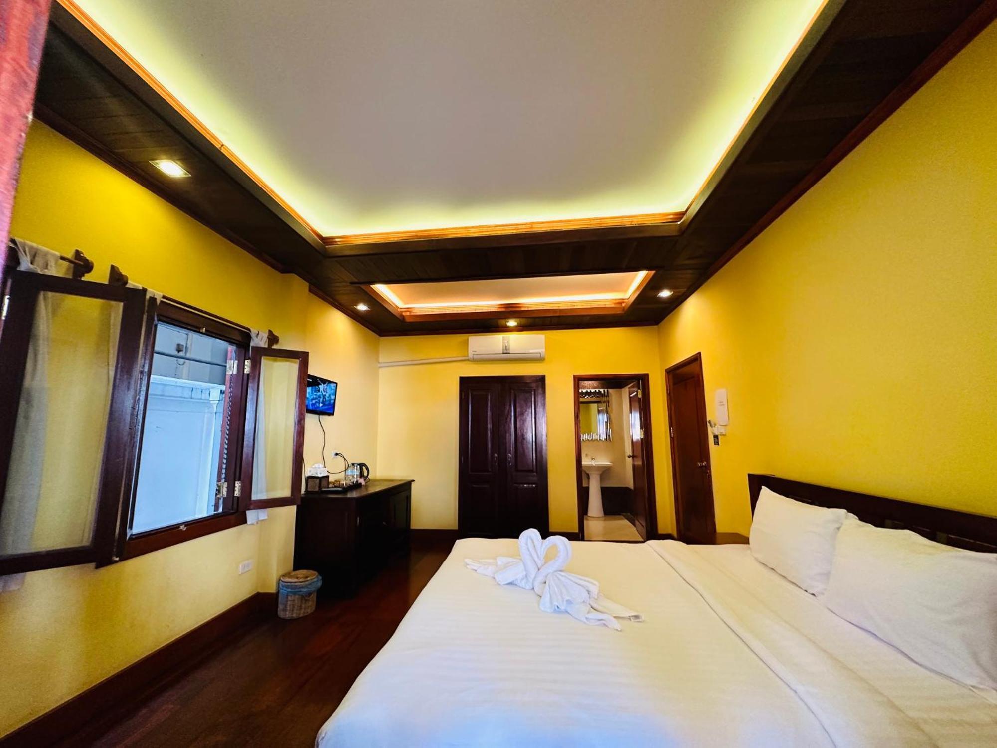 Villa Phonethip Mekong Riverside หลวงพระบาง ภายนอก รูปภาพ